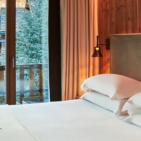 Le Massif Hotel & Lodge Courmayeur The Leading Hotels Of The World Esterno foto