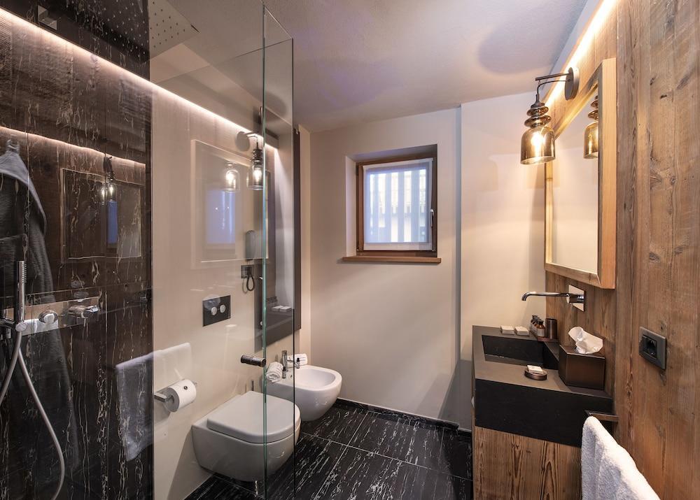 Le Massif Hotel & Lodge Courmayeur The Leading Hotels Of The World Esterno foto