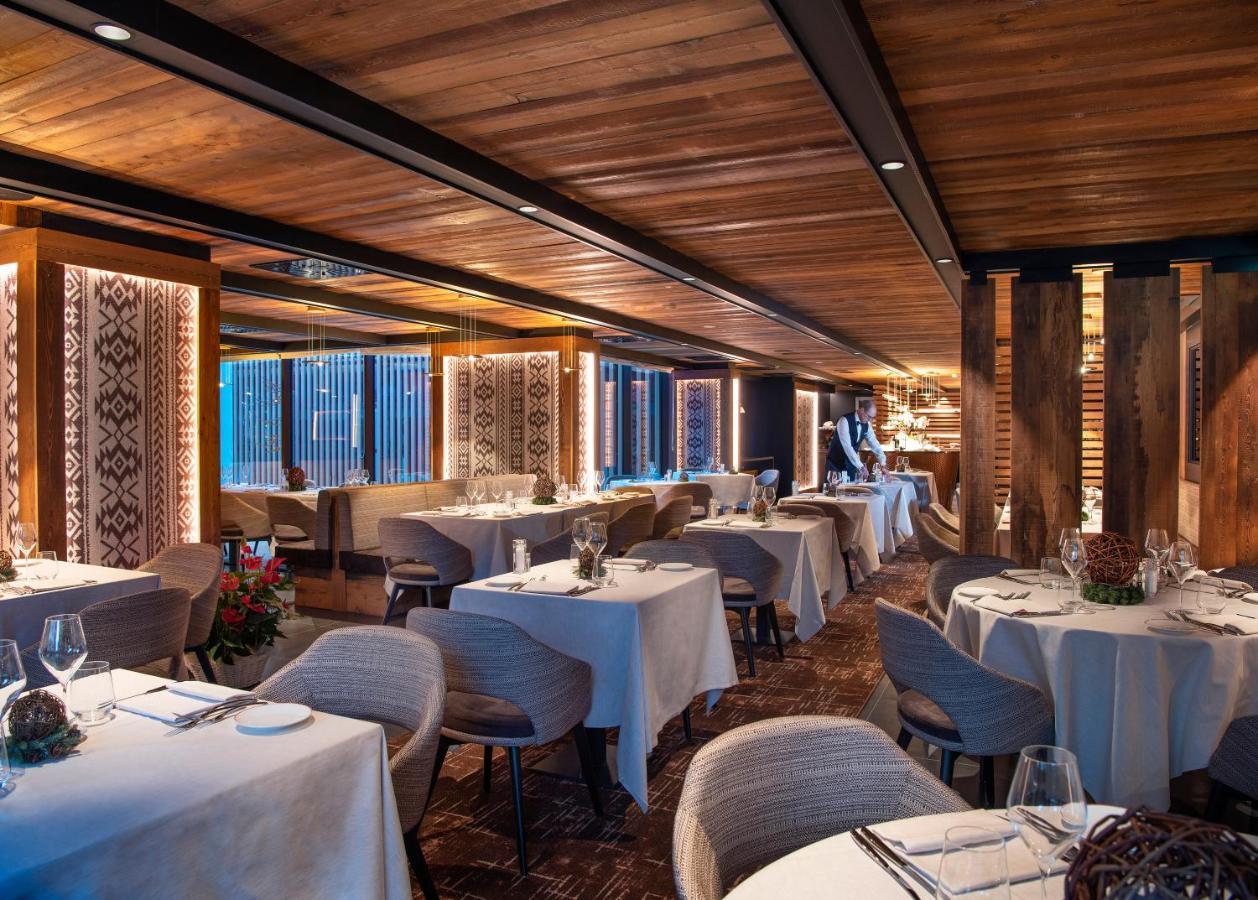Le Massif Hotel & Lodge Courmayeur The Leading Hotels Of The World Esterno foto