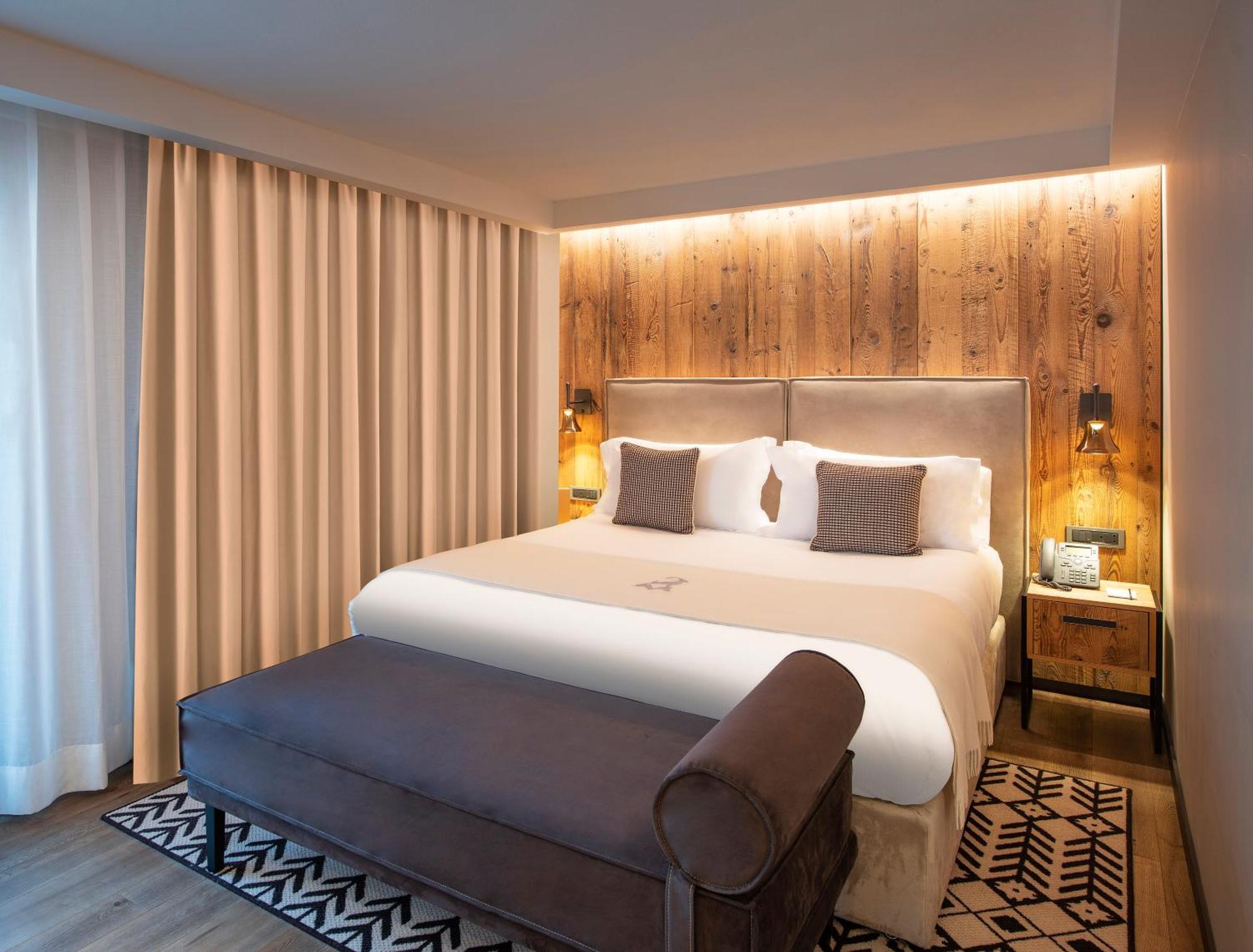 Le Massif Hotel & Lodge Courmayeur The Leading Hotels Of The World Esterno foto