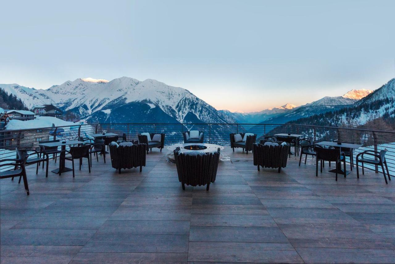 Le Massif Hotel & Lodge Courmayeur The Leading Hotels Of The World Esterno foto