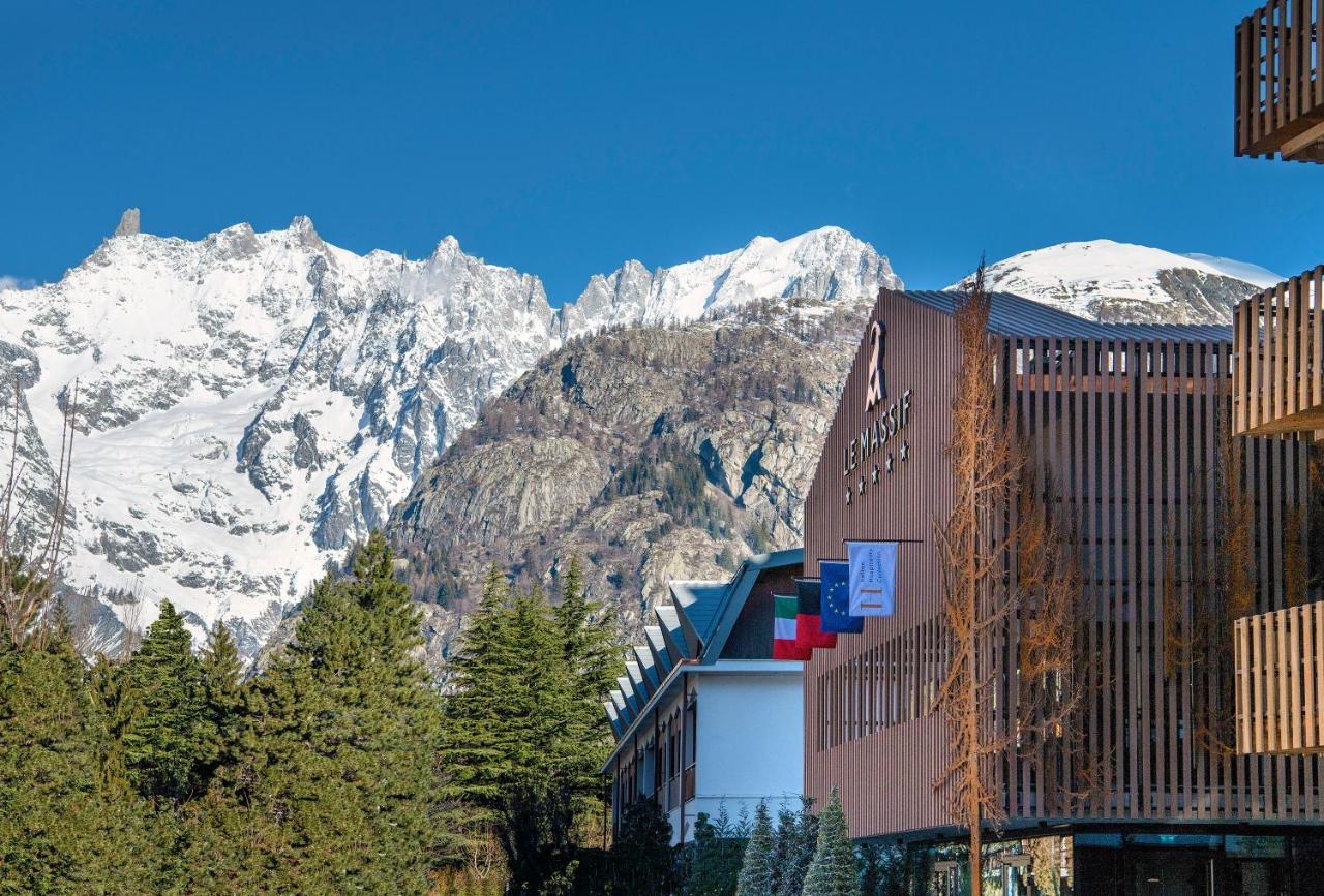 Le Massif Hotel & Lodge Courmayeur The Leading Hotels Of The World Esterno foto