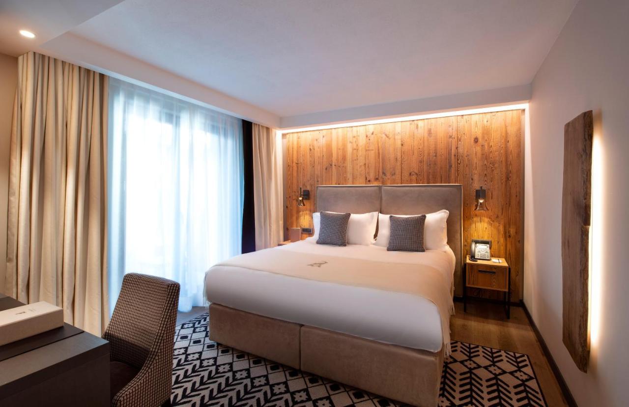 Le Massif Hotel & Lodge Courmayeur The Leading Hotels Of The World Esterno foto