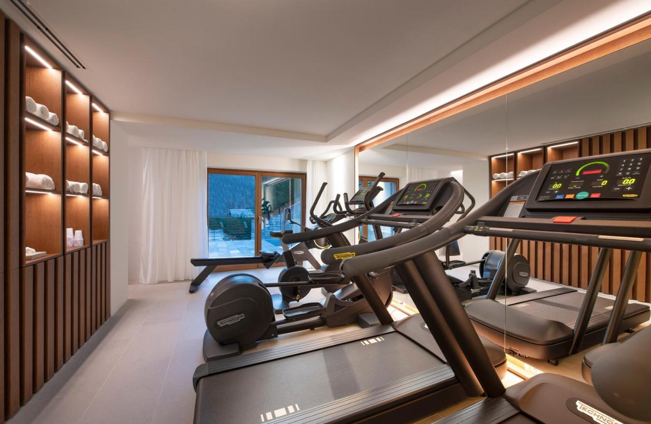 Le Massif Hotel & Lodge Courmayeur The Leading Hotels Of The World Esterno foto