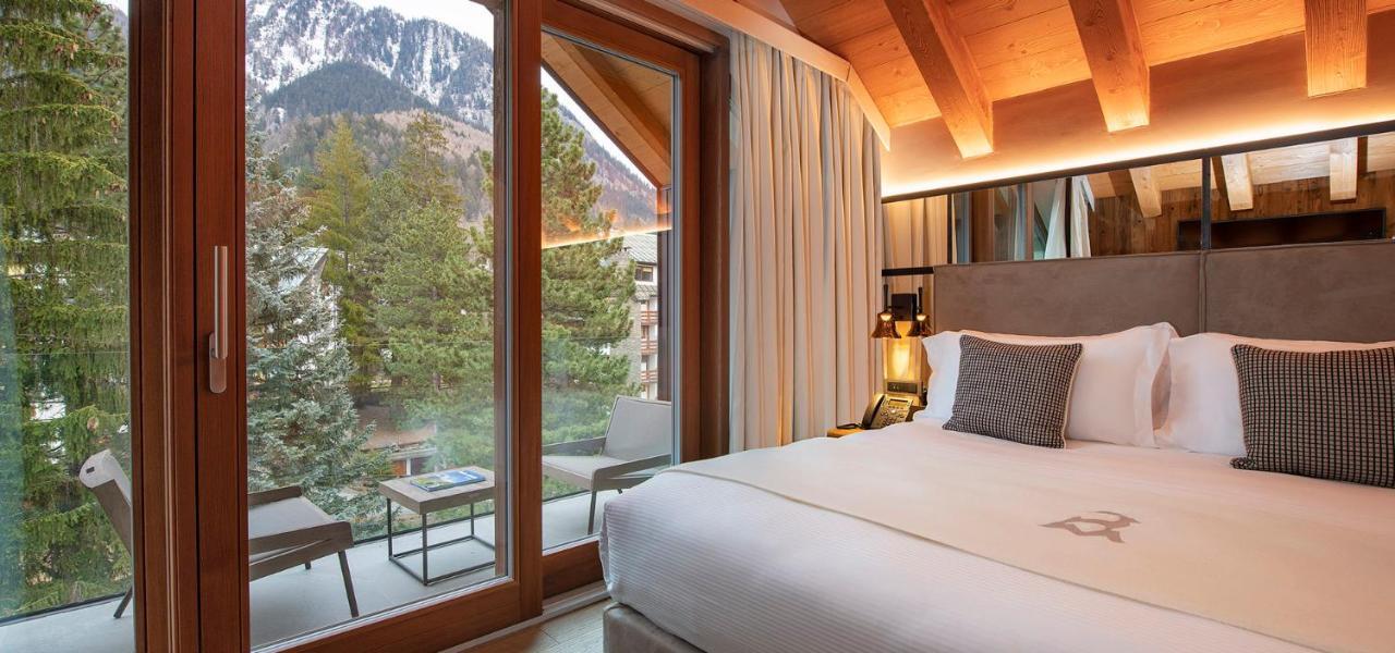 Le Massif Hotel & Lodge Courmayeur The Leading Hotels Of The World Esterno foto