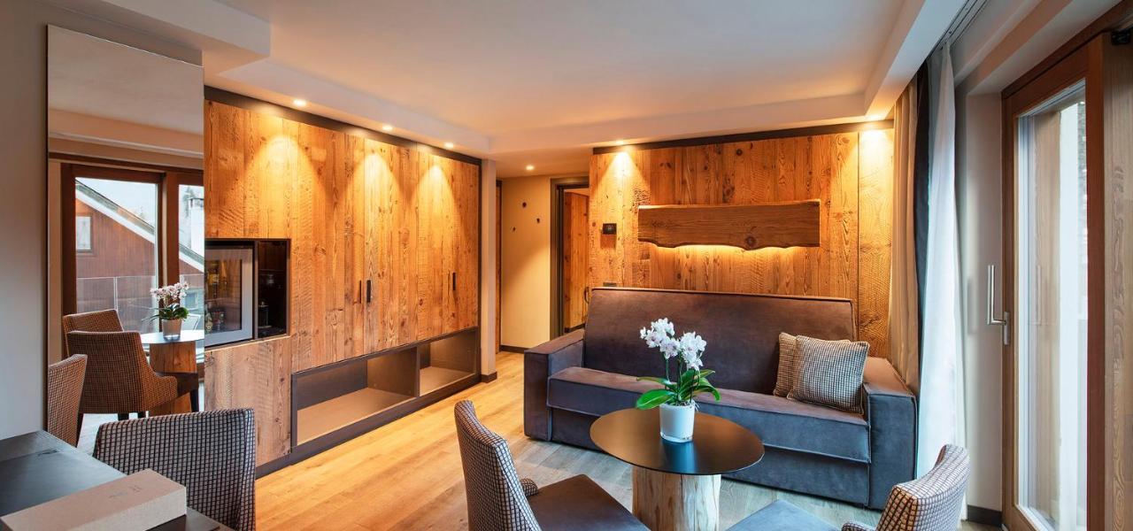 Le Massif Hotel & Lodge Courmayeur The Leading Hotels Of The World Esterno foto