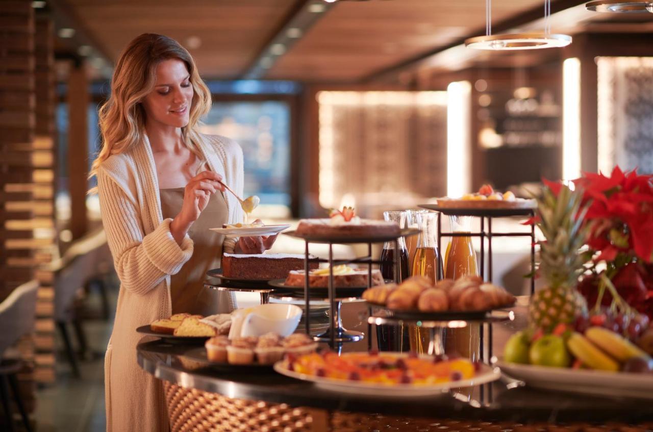 Le Massif Hotel & Lodge Courmayeur The Leading Hotels Of The World Esterno foto
